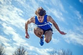 湖人获B评分！洛媒评3方7人交易方案：卖首轮加福德与东契奇重聚